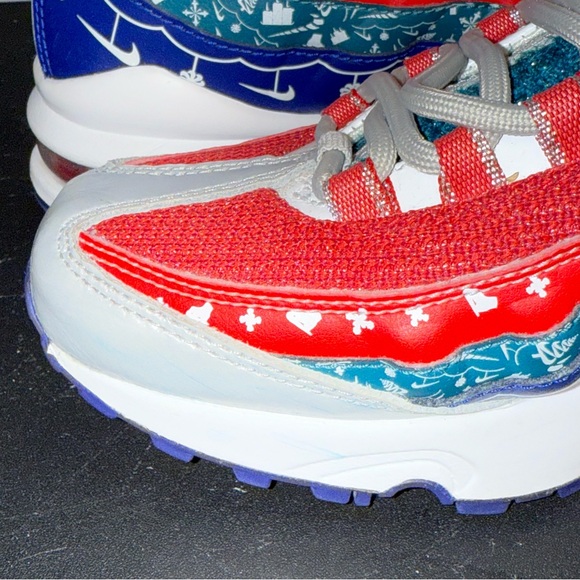 NIKE AIR MAX 95 Grade School "UGLY CHRISTMAS SWEATER" Size 5.5Y - Picture 8 of 10